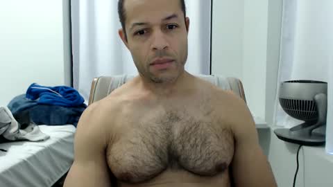 Snapshot of hungxpert chatting on 02.10.25 hungxpert online show from 02.10.25