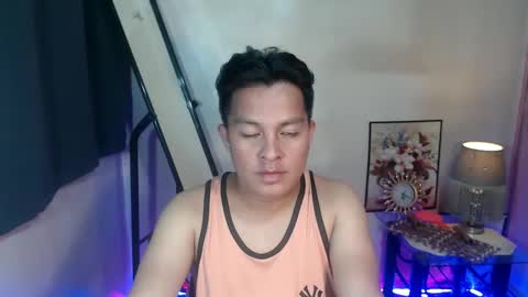 Snapshot of hunk_danny chatting on 03.01.25 hunk_danny online show from 03.01.25