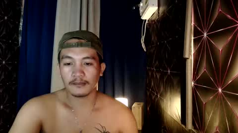 hunkylloyd online show from 12.15.24