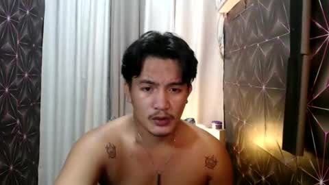 hunkylloyd online show from 12.31.24