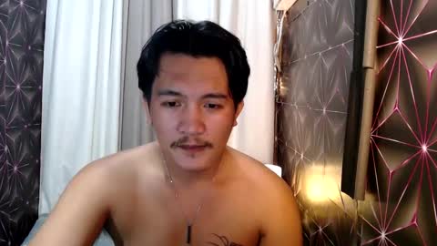 hunkylloyd online show from 01.15.25