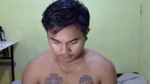 Snapshot of hunkyzeus chatting on 10.09.25 hunkyzeus online show from 10.09.25