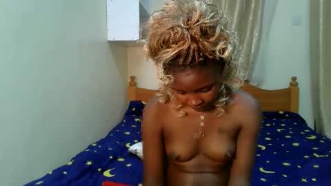 Snapshot of hunnyteaser chatting on 02.06.26 hunny online show from 02.06.26