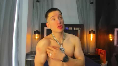 hunterheat_ online show from 12.19.25