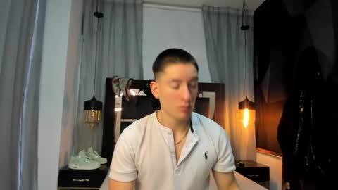 hunterheat_ online show from 01.17.26