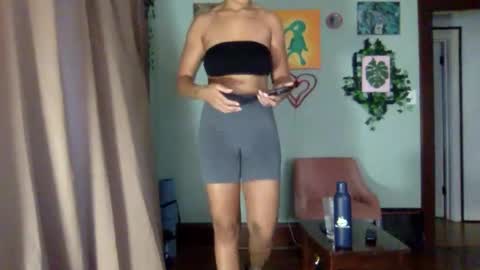 Snapshot of hunyybunz chatting on 12.13.24 Goddess Hunyy online show from 12.13.24