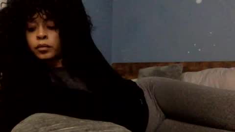 Snapshot of hunyybunz chatting on 02.10.25 Goddess Hunyy online show from 02.10.25