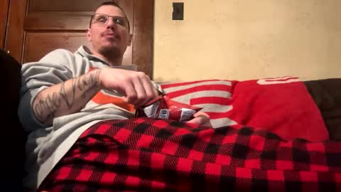 husbandandwife2011 online show from 02.15.25