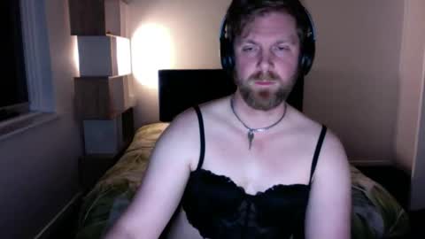 Em. online show from 09.17.25