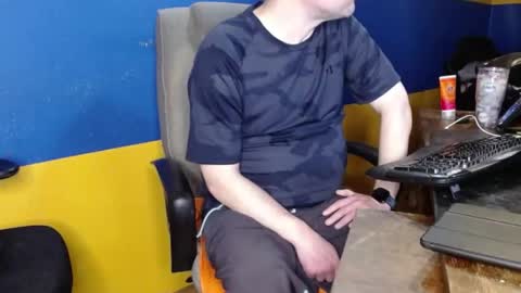 Huskyguy online show from 03.01.26