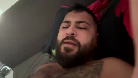 hut6969 online show from 10.26.25