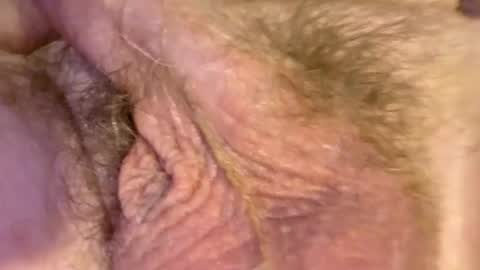 Snapshot of huuuuuuuge chatting on 02.28.26 huuuuuuuge online show from 02.28.26