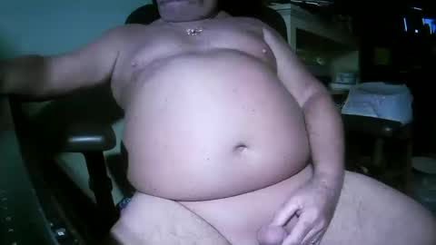 Snapshot of hwait121 chatting on 10.11.25 hwait121 online show from 10.11.25