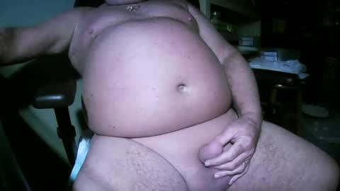 Snapshot of hwait121 chatting on 10.27.25 hwait121 online show from 10.27.25