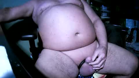 Snapshot of hwait121 chatting on 11.04.25 hwait121 online show from 11.04.25