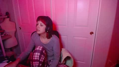 herma online show from 02.14.25