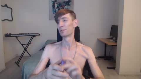 Snapshot of hybnotik chatting on 02.28.25 hybnotik online show from 02.28.25