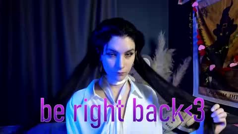 Hyeon Jin online show from 02.14.25