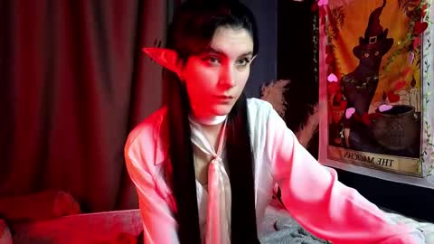 Hyeon Jin online show from 02.14.25