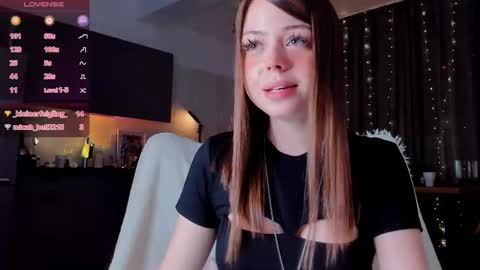 Miley. PVT open i have extra prices on nude show  online show from 03.01.25