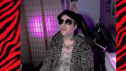 Mistress Magenta online show from 01.11.25