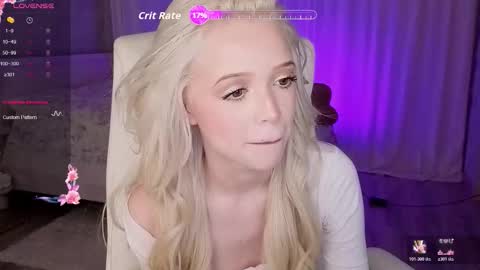 Snapshot of i__am_joss chatting on 11.27.25 Joselle online show from 11.27.25