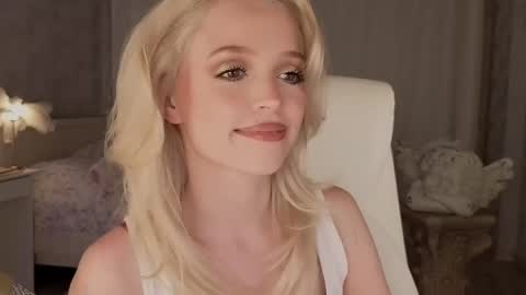 Snapshot of i__am_joss chatting on 06.02.26 Joselle online show from 06.02.26