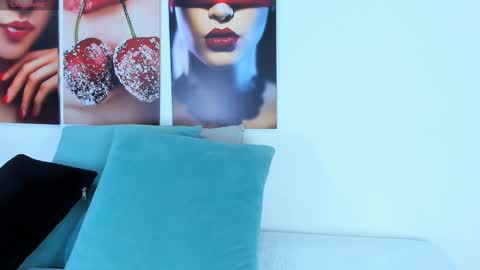 The Dolls online show from 01.08.26