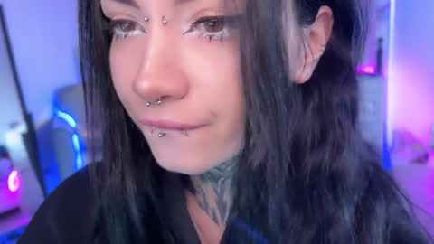 Snapshot of i_died_again chatting on 10.22.25 Asya online show from 10.22.25