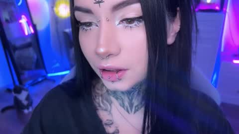 Snapshot of i_died_again chatting on 11.09.25 Asya online show from 11.09.25