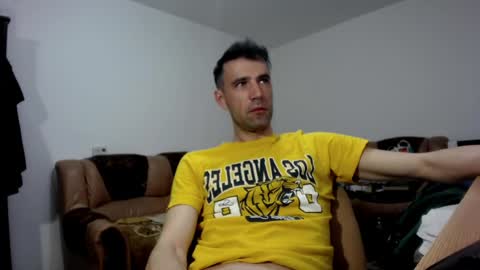 Snapshot of i_like_older_men chatting on 03.28.26 i_like_older_men online show from 03.28.26