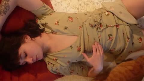 Olive online show from 11.26.25