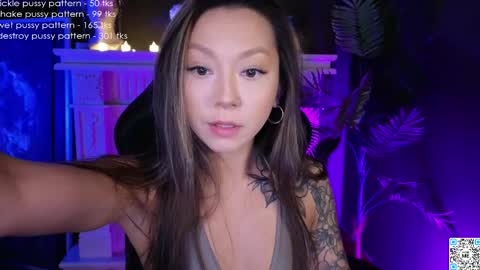 Casey online show from 02.25.25