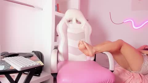 iam_monika online show from 01.07.25