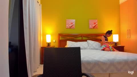 iam_your_fantasy online show from 12.16.24