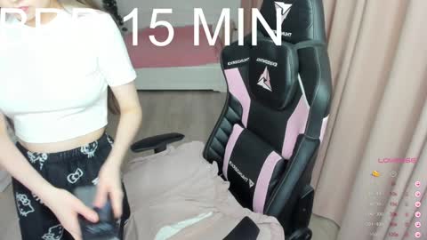 Snapshot of iamcassidy chatting on 01.10.25 Cassie STREAMS HERE EVERYDAY online show from 01.10.25