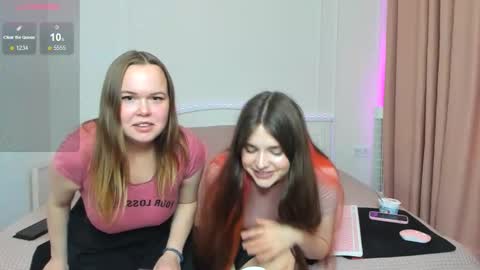 Snapshot of iamcassidy chatting on 11.13.25 Cassie STREAMS HERE EVERYDAY online show from 11.13.25