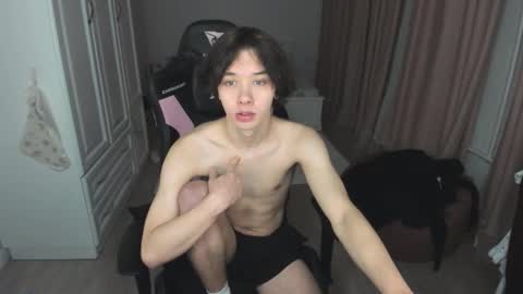 Cassie  STREAMS HERE EVERYDAY online show from 01.09.26