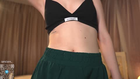 Snapshot of iamclaire_ chatting on 01.17.25 Claire online show from 01.17.25