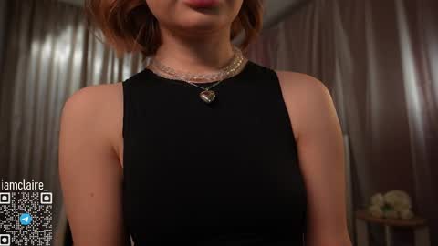 Snapshot of iamclaire_ chatting on 02.11.25 Claire online show from 02.11.25