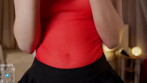 Snapshot of iamclaire_ chatting on 03.11.25 Claire online show from 03.11.25