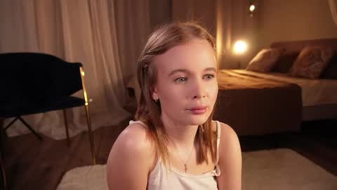 Snapshot of iamclaire_ chatting on 02.14.26 Claire online show from 02.14.26