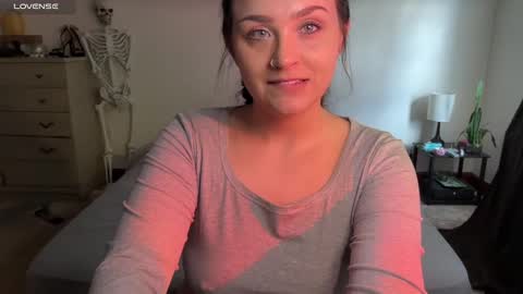 Crystal online show from 01.13.25