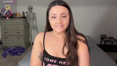 Crystal online show from 02.28.25