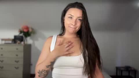 Crystal online show from 09.29.25