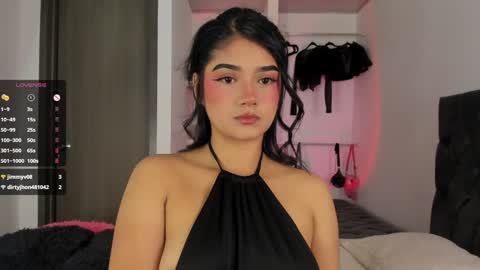 Snapshot of iamjulietaa chatting on 02.25.25 online show from 02.25.25