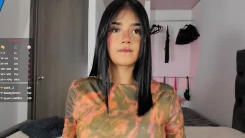 Snapshot of iamjulietaa chatting on 03.05.25 online show from 03.05.25