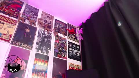 Mari online show from 01.24.25