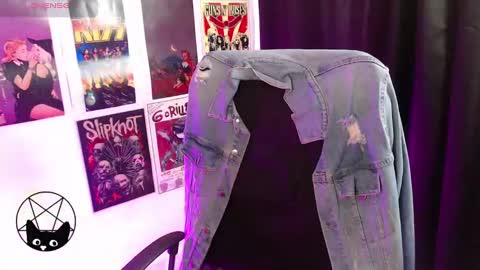 Mari online show from 01.30.25