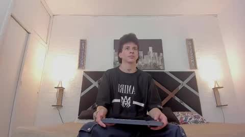 Mariano online show from 11.04.25